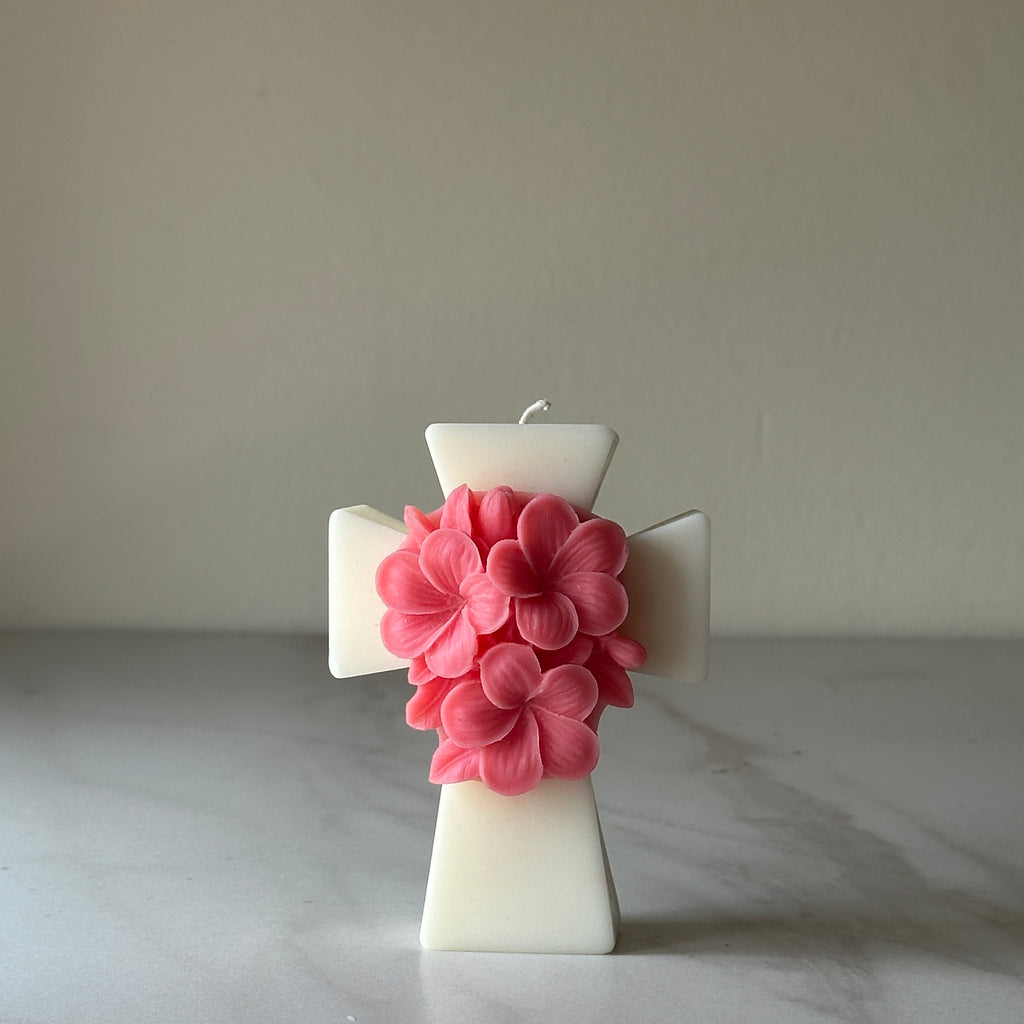 Vela Cruz con flores en bolsa de organza