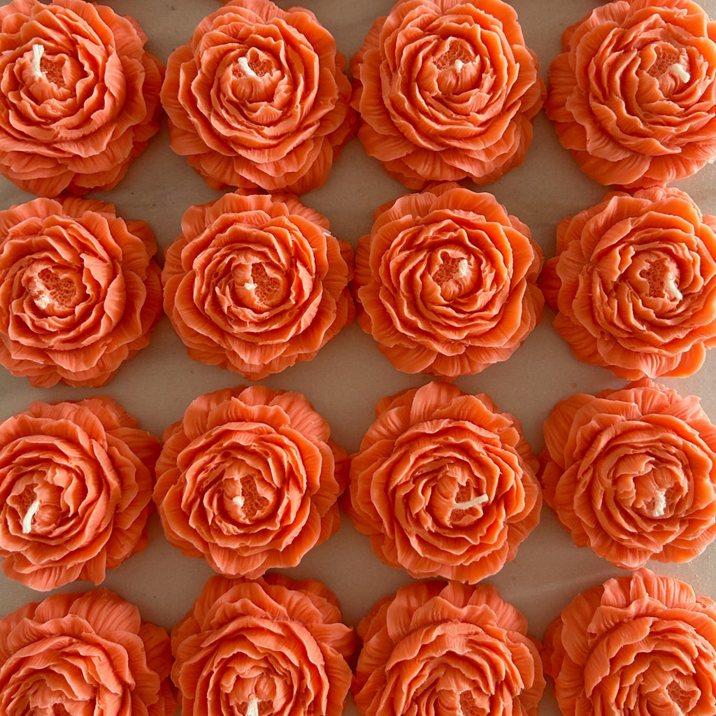 20 Velas Flor Naranja 7 cm